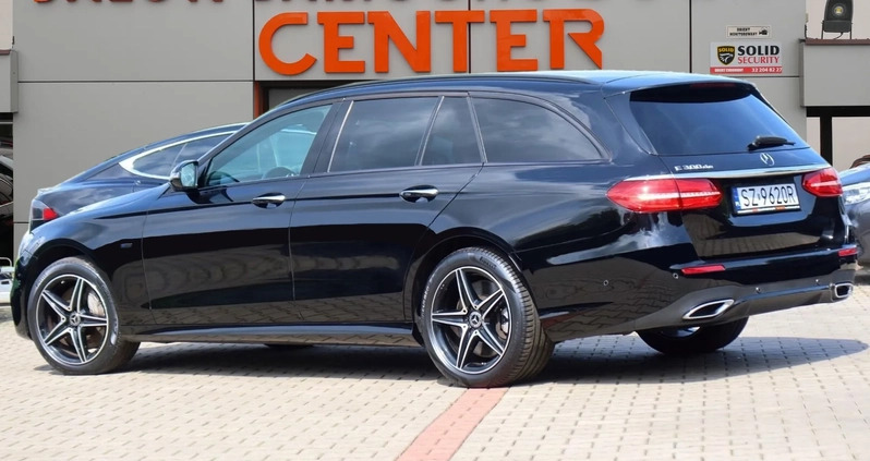 Mercedes-Benz Klasa E cena 159900 przebieg: 120000, rok produkcji 2019 z Hajnówka małe 781